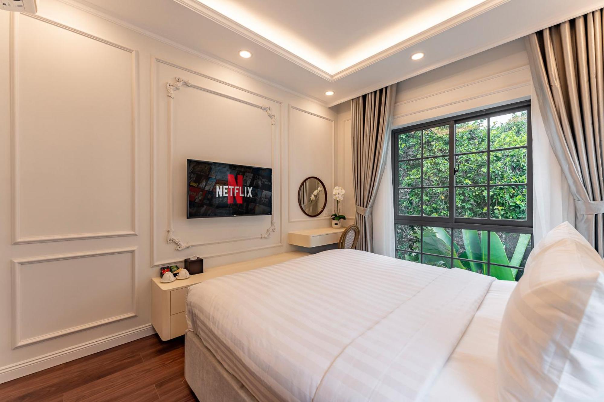 Golden Sun & TP. Hồ Chí Minh
