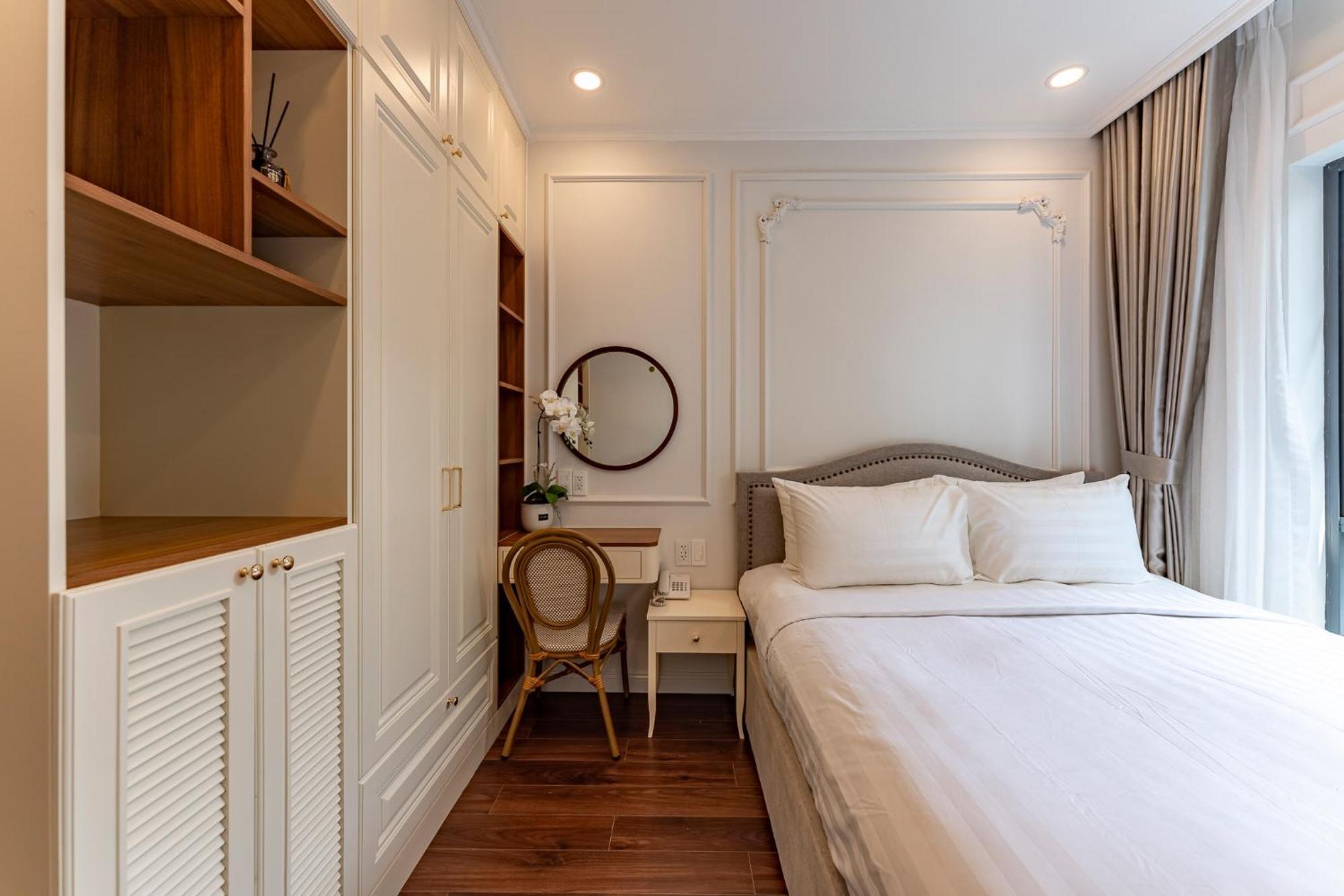 Khách sạn hẻo lánh Golden Sun & TP. Hồ Chí Minh